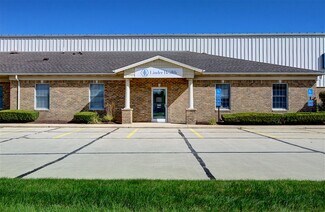 Plus de détails pour 1502 Lear Industrial Pky, Avon, OH - Industriel/Logistique à louer