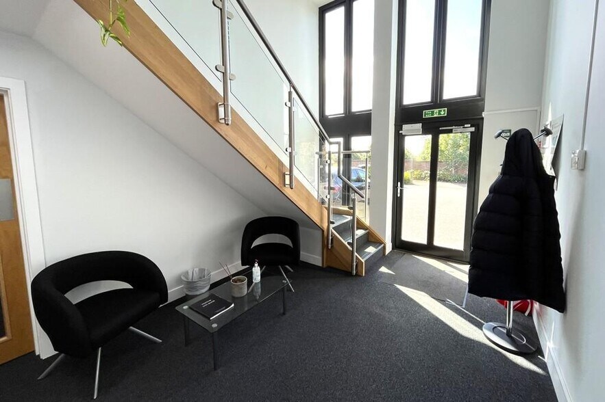 Felsted Business Centre, Felsted à louer - Photo de l’immeuble – Image 3 sur 16