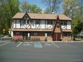 Plus de détails pour 393 Maxim Dr, Hopatcong, NJ - Local commercial à vendre