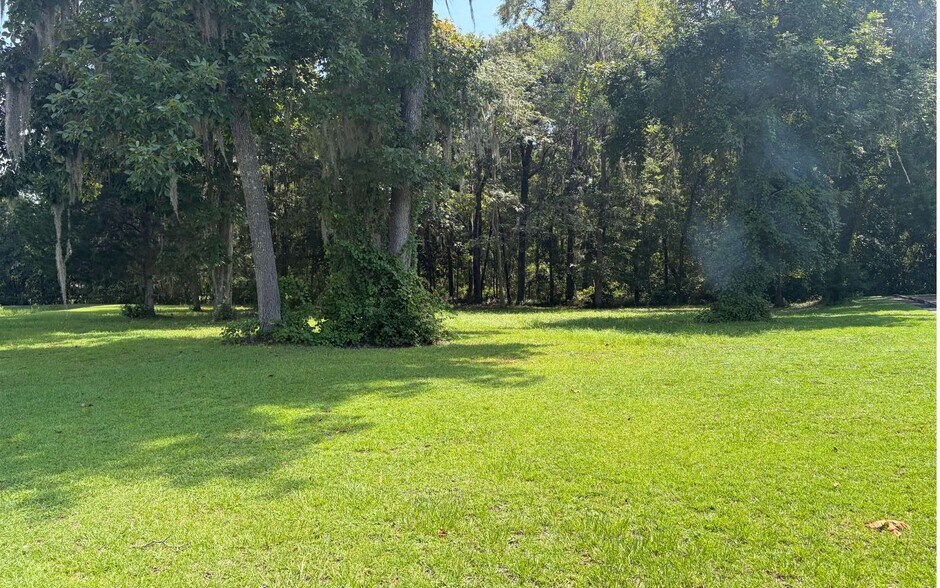 9 SW Newland Way, Lake City, FL à vendre - Photo de l’immeuble – Image 3 sur 6