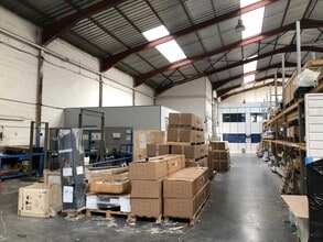 Industriel/Logistique dans Marseille à louer Photo intérieure– Image 1 sur 5