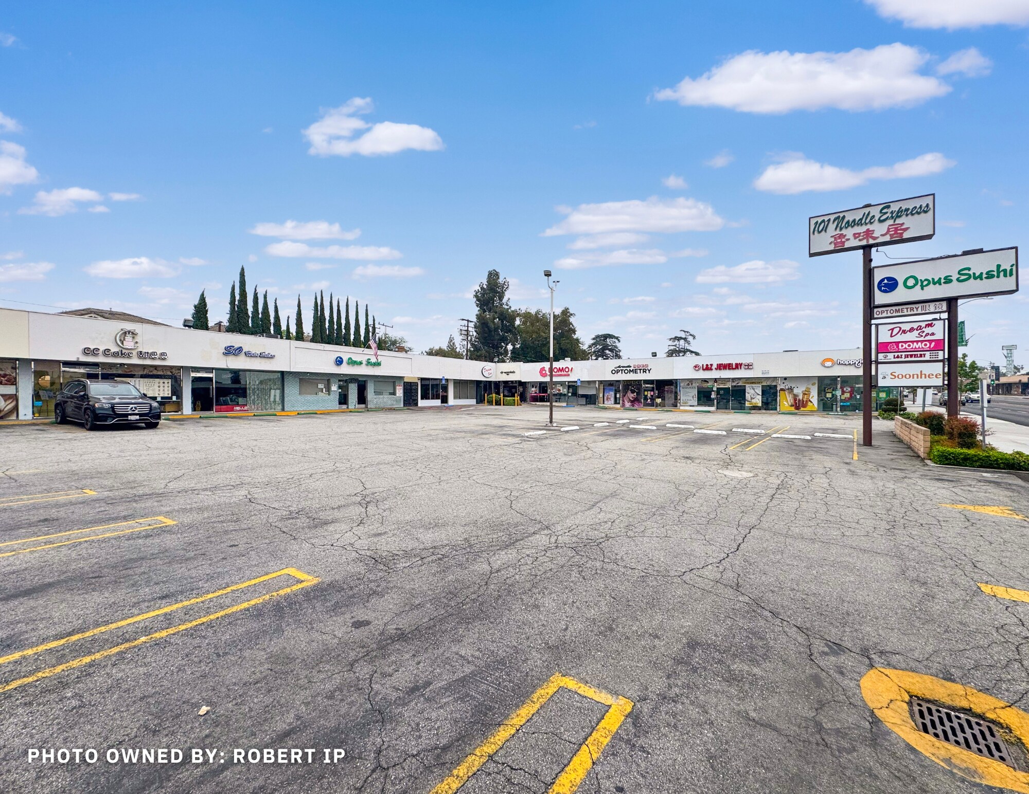 1019-1045 S Baldwin Ave, Arcadia, CA à louer Photo de l’immeuble– Image 1 sur 7