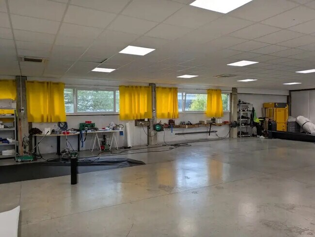 Plus de détails pour Bureau à vendre