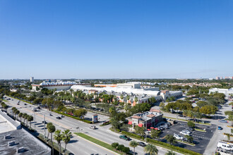 1205-1425 NE 163rd St, North Miami Beach, FL - VUE AÉRIENNE  vue de carte - Image1