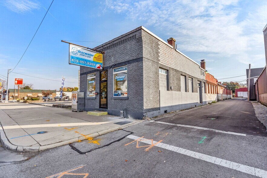 423 N Main St, Findlay, OH à vendre - Photo principale – Image 1 sur 12