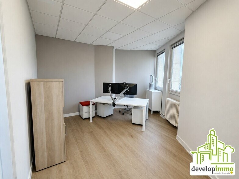 Bureau dans Caen à louer - Photo intérieure – Image 2 sur 9
