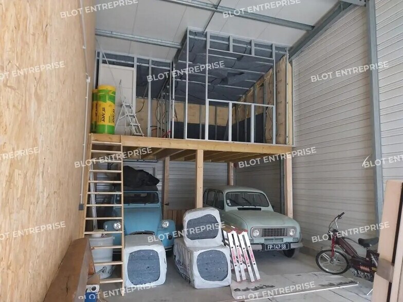 Local d’activités dans Arzal à louer - Photo de l’immeuble – Image 1 sur 4