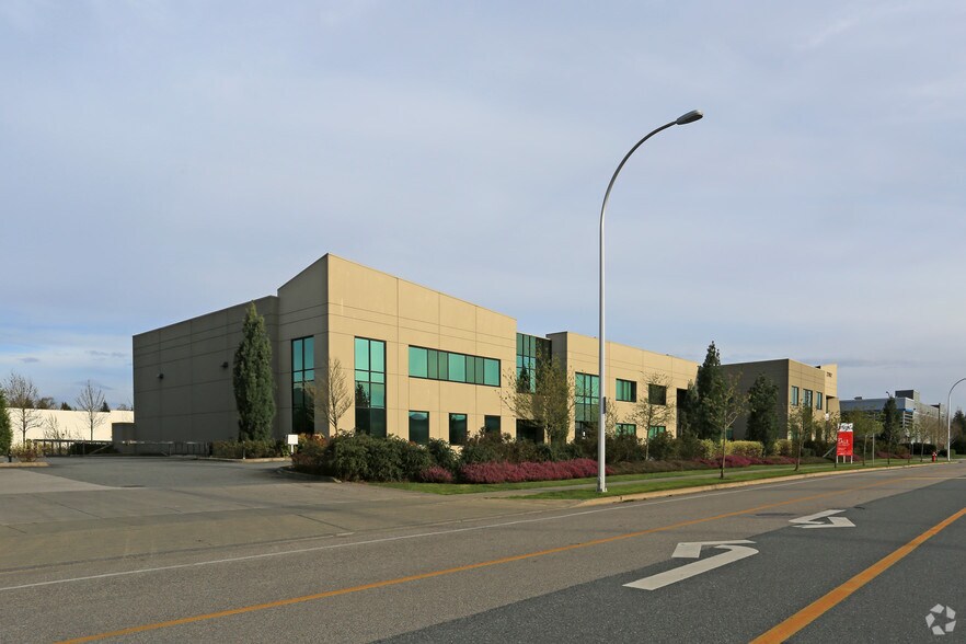 2762 190th St, Surrey, BC à louer - Photo de l’immeuble – Image 2 sur 3