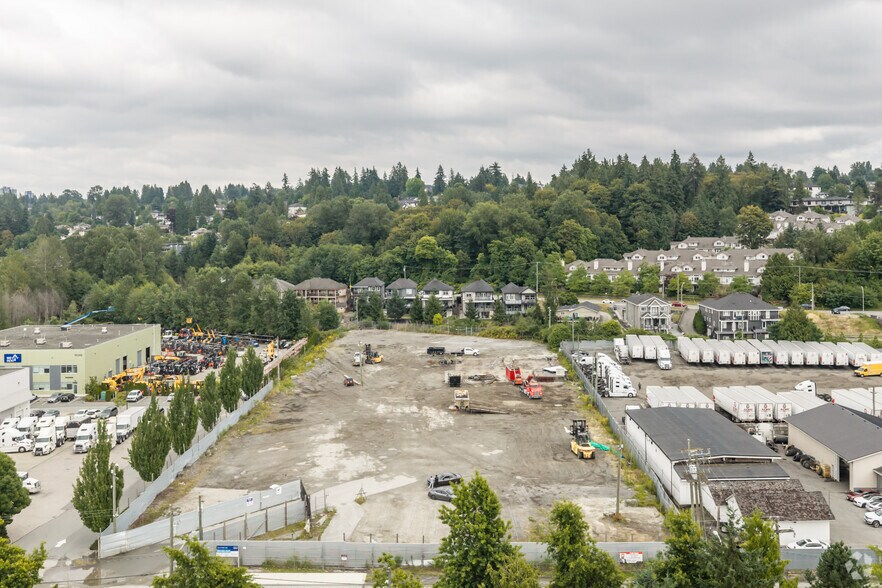 10198 Grace Rd, Surrey, BC à vendre - Photo de l’immeuble – Image 2 sur 3