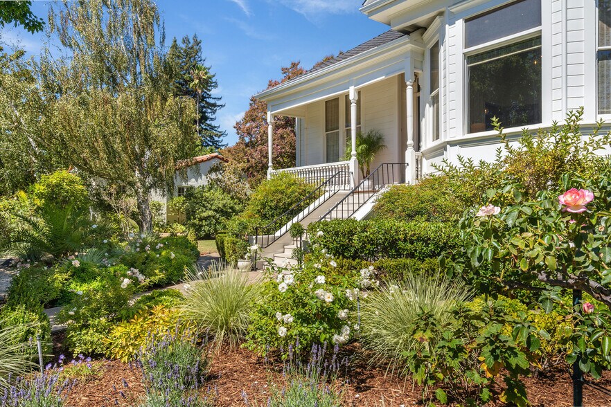 2230 1st St, Napa, CA à vendre - Photo de l’immeuble – Image 2 sur 8