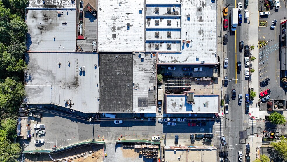 790 E 91st St, Brooklyn, NY à vendre - Photo de l’immeuble – Image 2 sur 6