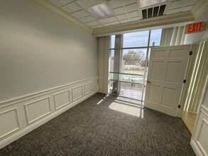 415 S Babcock St, Melbourne, FL à louer Photo intérieure– Image 2 sur 10