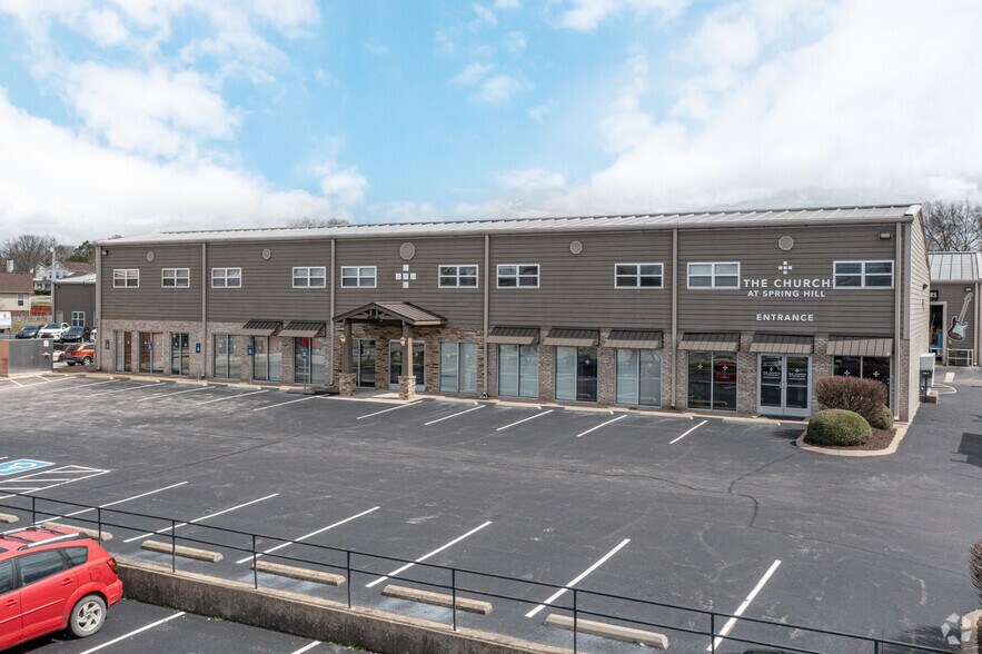 4922 Port Royal Rd, Spring Hill, TN à vendre - Photo de l’immeuble – Image 2 sur 4