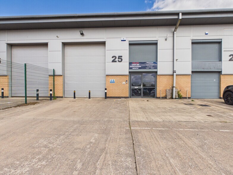 Makerfield Way, Wigan à louer - Photo de l’immeuble – Image 2 sur 3
