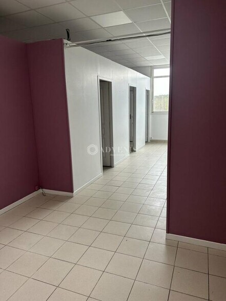 Bureau dans Le Crès à louer - Photo intérieure – Image 3 sur 3