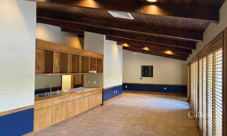 1431 S Highway101, Greer, SC à vendre - Photo de l’immeuble – Image 2 sur 15