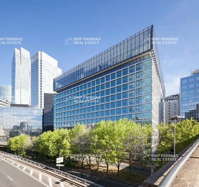 Plus de détails pour Bureau à louer