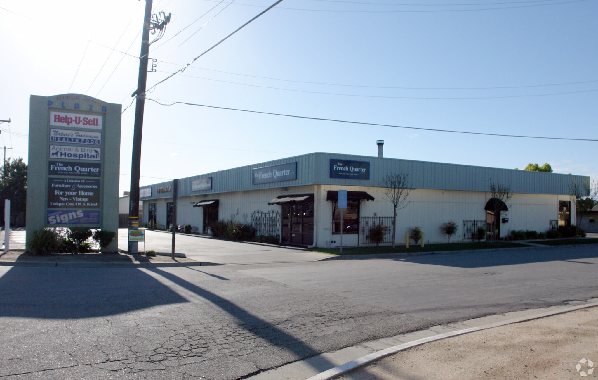 9339 Rosedale Hwy, Bakersfield, CA à louer Photo de l’immeuble– Image 1 sur 5
