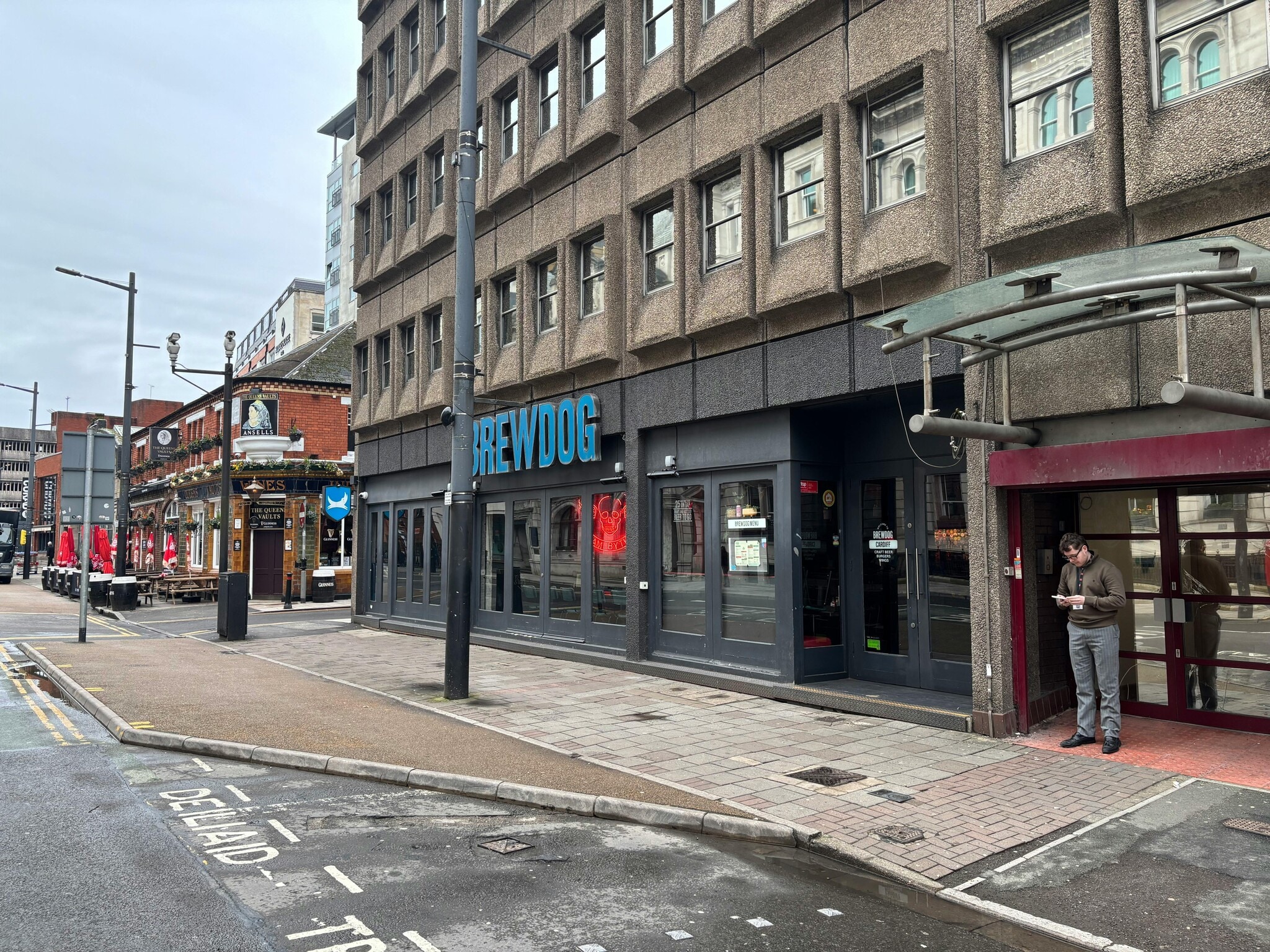 31-35 Westgate St, Cardiff à louer Photo principale– Image 1 sur 5