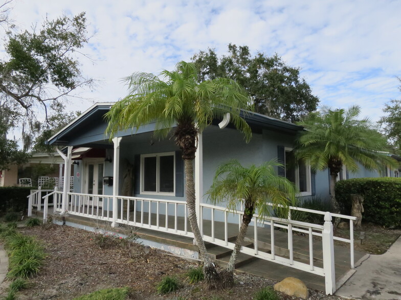 1977 Dundee Dr, Winter Park, FL à vendre - Photo de l’immeuble – Image 2 sur 25
