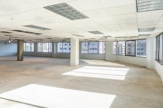 8100 Boone Blvd, Vienna, VA à louer Photo de l’immeuble– Image 2 sur 2