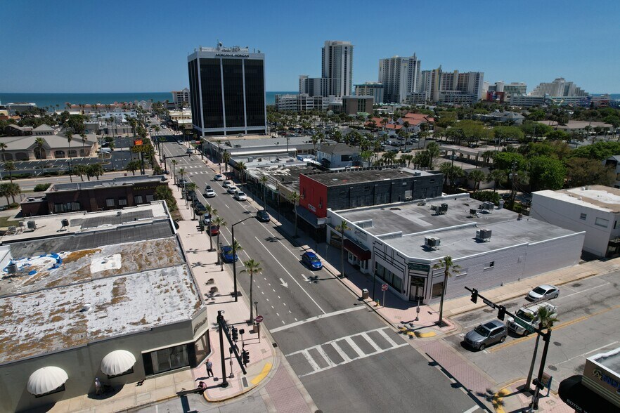 300-306 Seabreeze Blvd, Daytona Beach, FL à vendre - Photo de l’immeuble – Image 2 sur 16