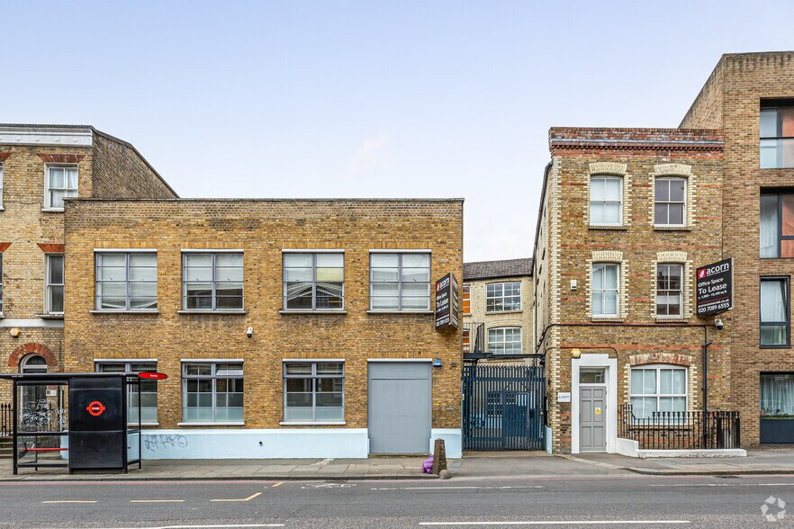 65-69 Kings Cross Rd, Londres à louer - Photo de l’immeuble – Image 2 sur 30