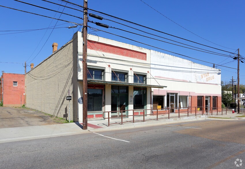 104 Webb St, Daingerfield, TX à vendre - Photo de l’immeuble – Image 1 sur 8