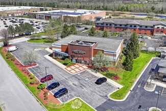 Plus de détails pour 195 N Milwaukee Ave, Vernon Hills, IL - Local commercial à vendre