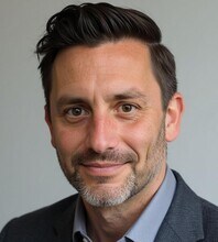 Chris Hovanec