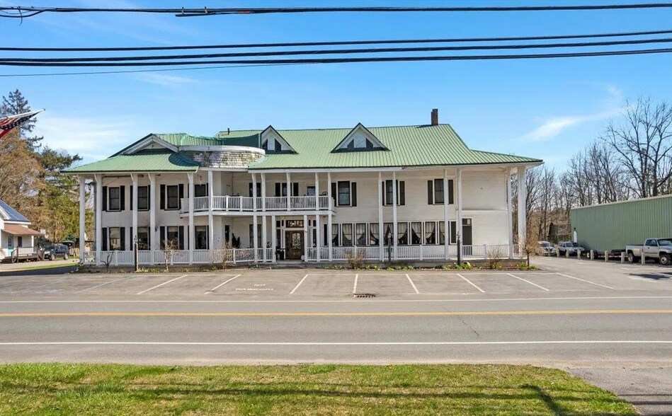 59 W Main St, Broadalbin, NY à vendre - Photo de l’immeuble – Image 3 sur 66