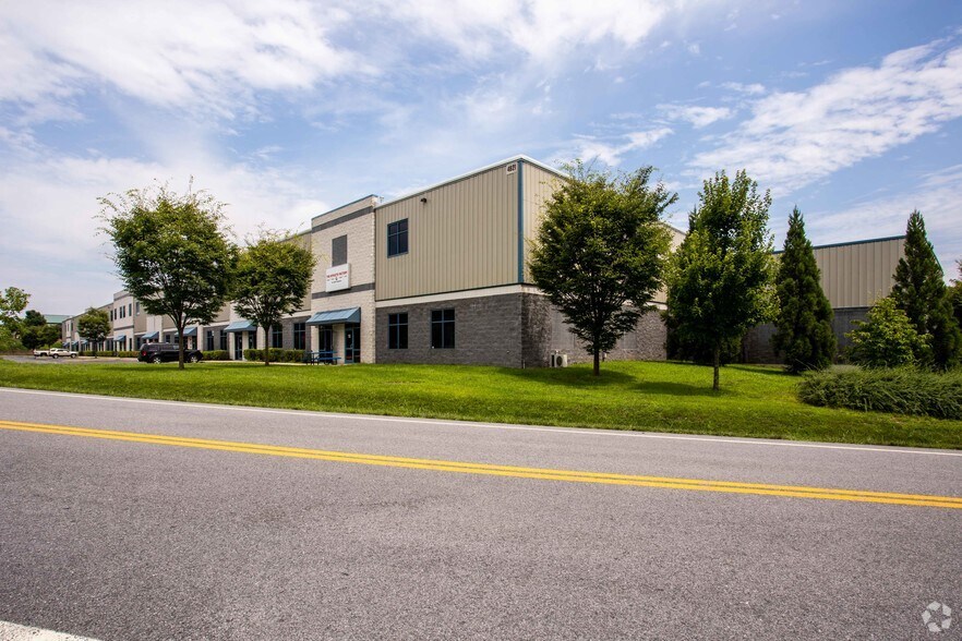 4821 Winchester Blvd, Frederick, MD à louer - Photo de l’immeuble – Image 2 sur 5