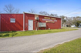 Plus de détails pour 5457 Brown St, Graceville, FL - Local commercial à vendre