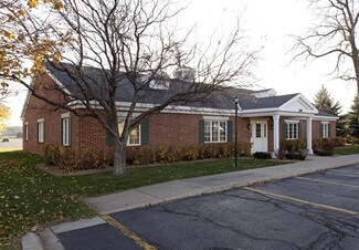 Plus de détails pour 130 Park Ave S, Saint Cloud, MN - Bureau à vendre