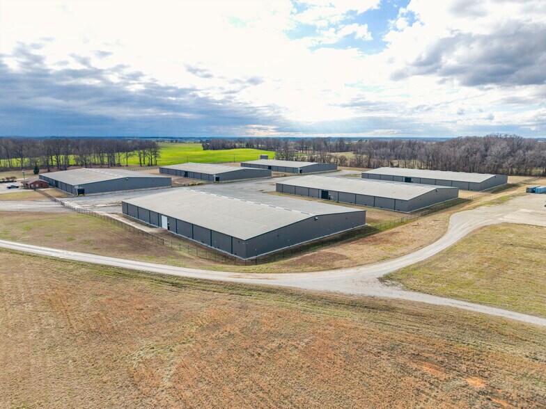 6263 W Highway 54, Brownsville, TN à vendre - Photo de l’immeuble – Image 2 sur 42