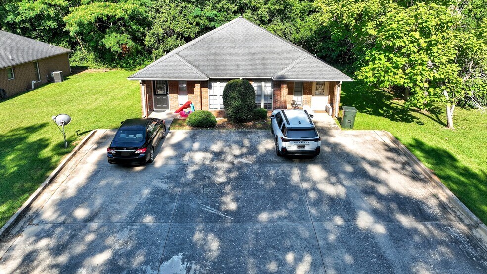 254 S Thomas St, Elberton, GA à vendre - Photo de l’immeuble – Image 2 sur 12