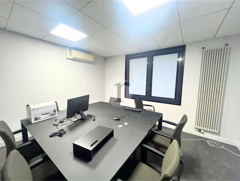 Bureau dans Lille à louer - Photo de l’immeuble – Image 2 sur 6