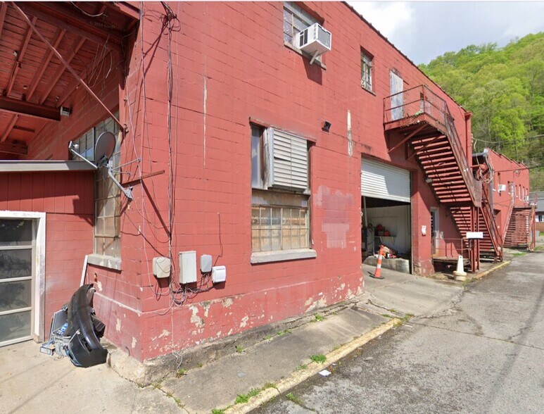 441 E Main St, Hazard, KY à vendre - Photo de l’immeuble – Image 2 sur 4