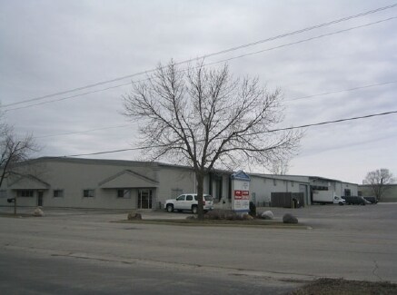 3120 Holmgren Way, Green Bay, WI à louer - Photo de l’immeuble – Image 3 sur 3