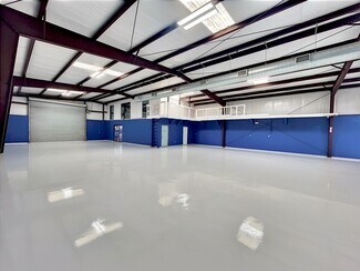 Plus de détails pour 9333 Alberene Dr, Houston, TX - Industriel/Logistique à vendre
