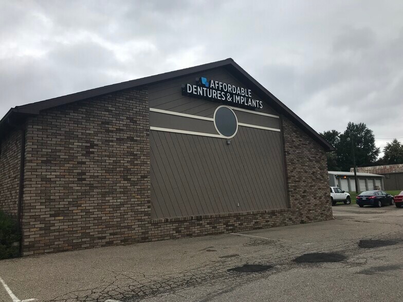 423 Adair Ave, Zanesville, OH à vendre - Photo de l’immeuble – Image 2 sur 3