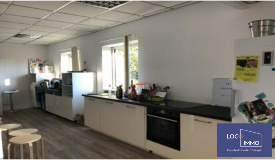 Local d’activités dans Pessac à louer - Photo intérieure – Image 2 sur 3