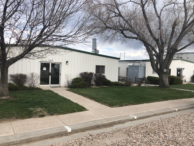 806 N 2nd St, Berthoud, CO à vendre Photo de l’immeuble– Image 1 sur 11