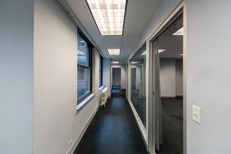 8 S Michigan Ave, Chicago, IL à louer Photo intérieure– Image 2 sur 7