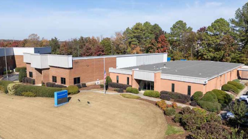 133 W Park Loop NW, Huntsville, AL à vendre Photo principale– Image 1 sur 10