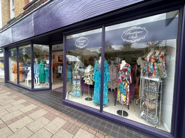 91 Queens Rd, Weybridge à vendre - Photo de l’immeuble – Image 2 sur 18