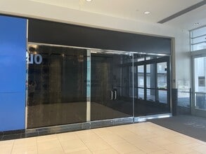 9301 Tampa Ave, Northridge, CA à louer Photo intérieure– Image 1 sur 1