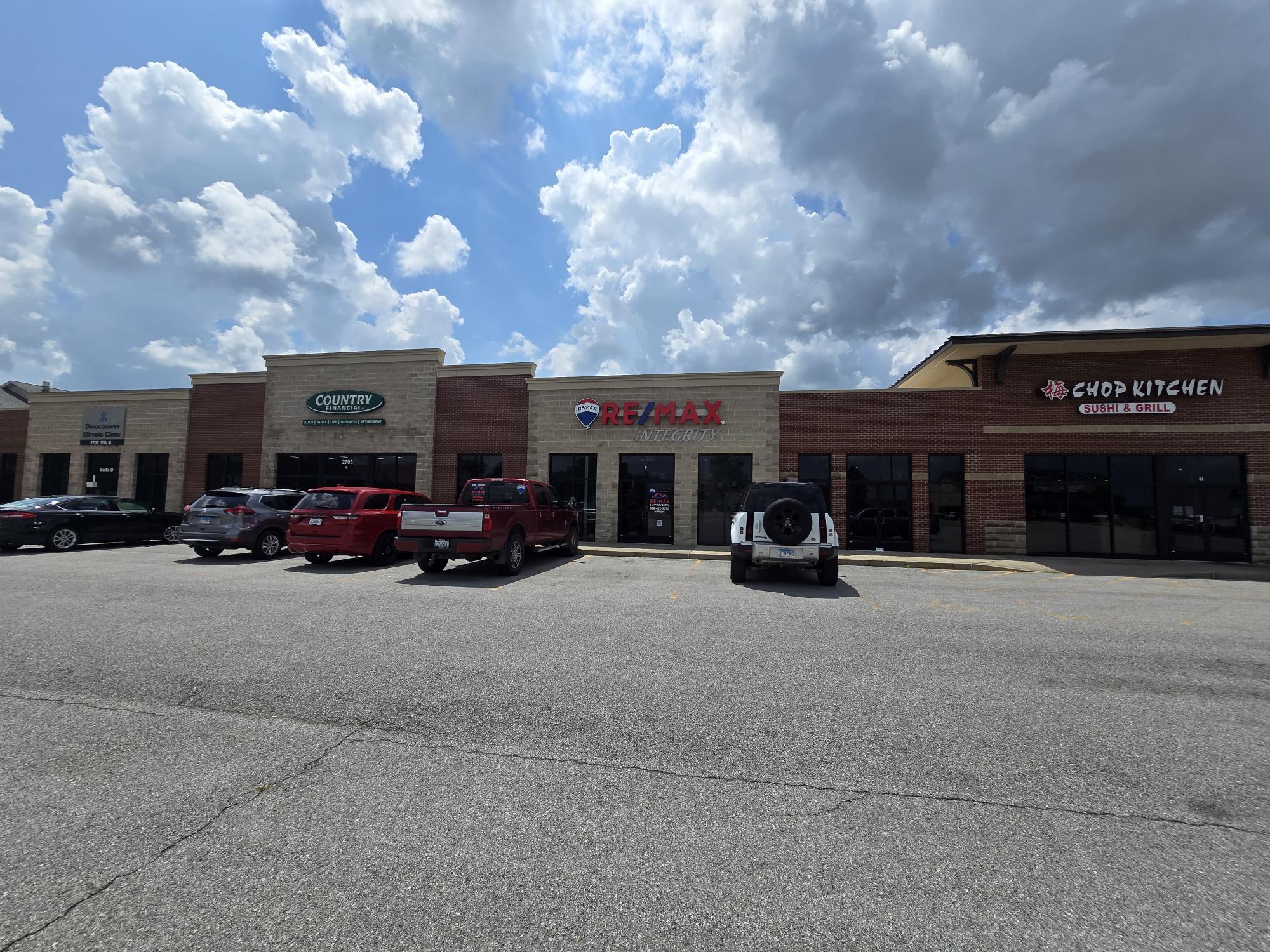 2703 17th St, Marion, IL à louer Photo principale– Image 1 sur 2
