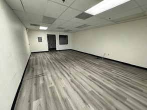 3800 La Crescenta Ave, La Crescenta, CA à louer Photo intérieure– Image 2 sur 6