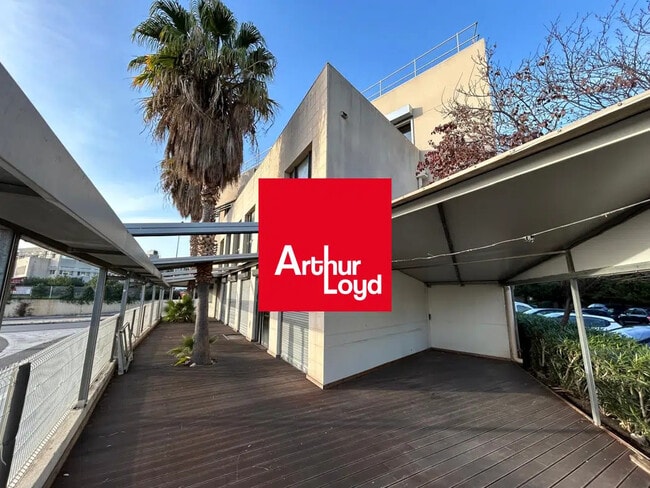 Plus de détails pour Boulevard Jean Labro, Marseille - Local commercial à louer